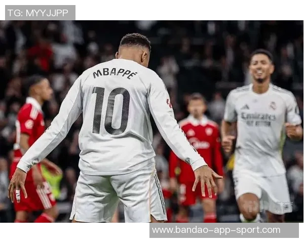 姆巴佩西甲连续8场进球追平皇马传奇记录仅次于C罗 姆巴佩西甲连续8场进球追平皇马传奇记录仅次于C罗